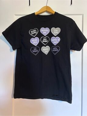 Dark Romance Trope Heart Shirt Bookish